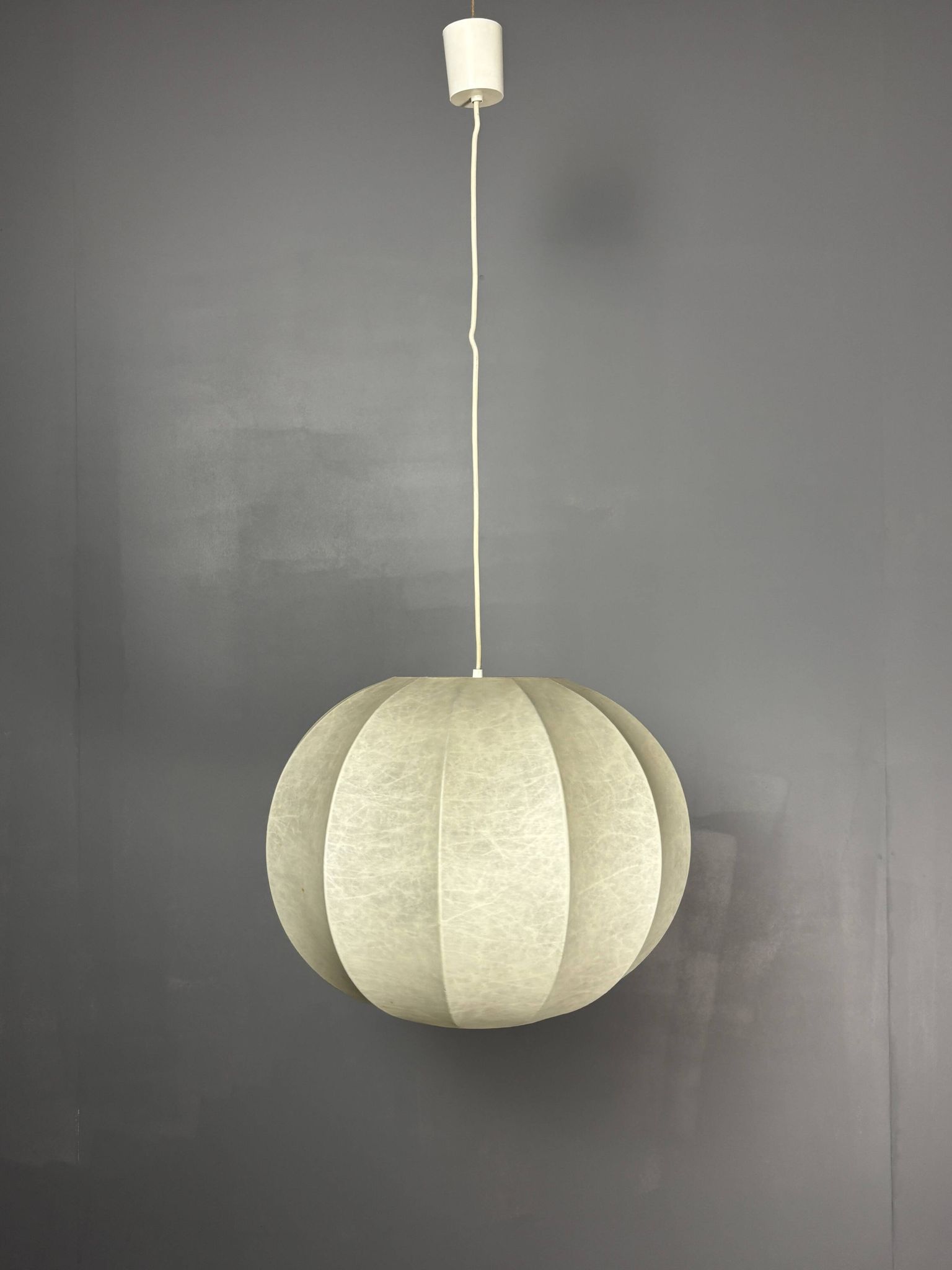 Midcentury space age cocoon hanging pendant ceiling lamp, 1960s