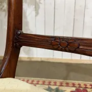 Set of 2 armchairs and 6 English mahogany chairs from the 1950s.
