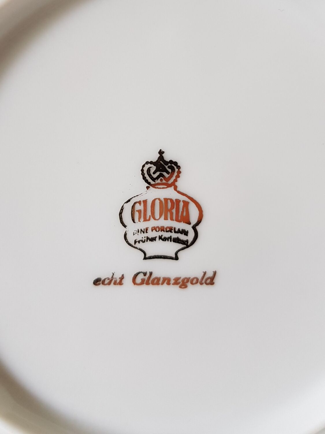 Assiette creuse Gloria porcelaine fine Fragonard