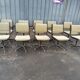 10 chaises