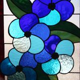 Panneau Vitrail Artisanal à Motif Floral – Verre Coloré, Technique Tiffany