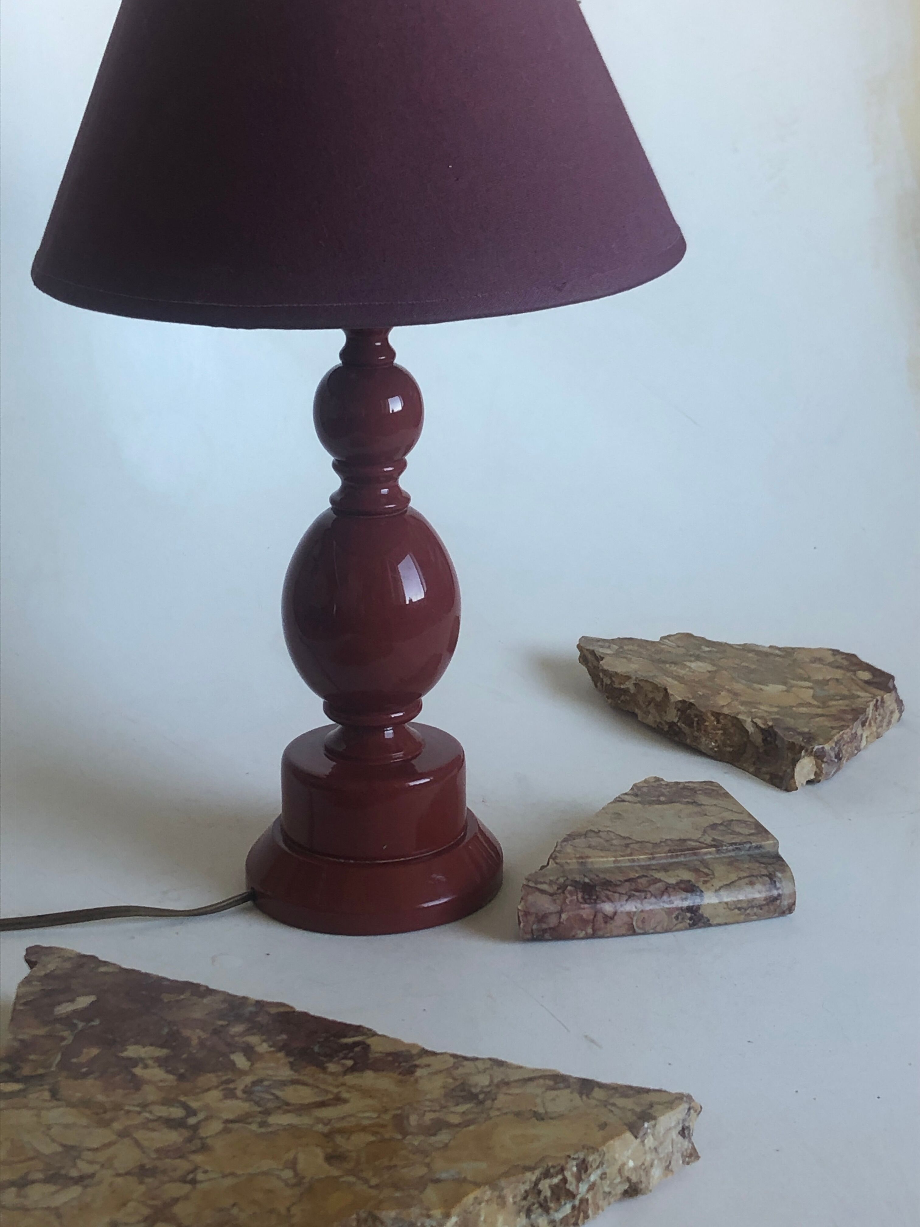 Toured wooden lamp