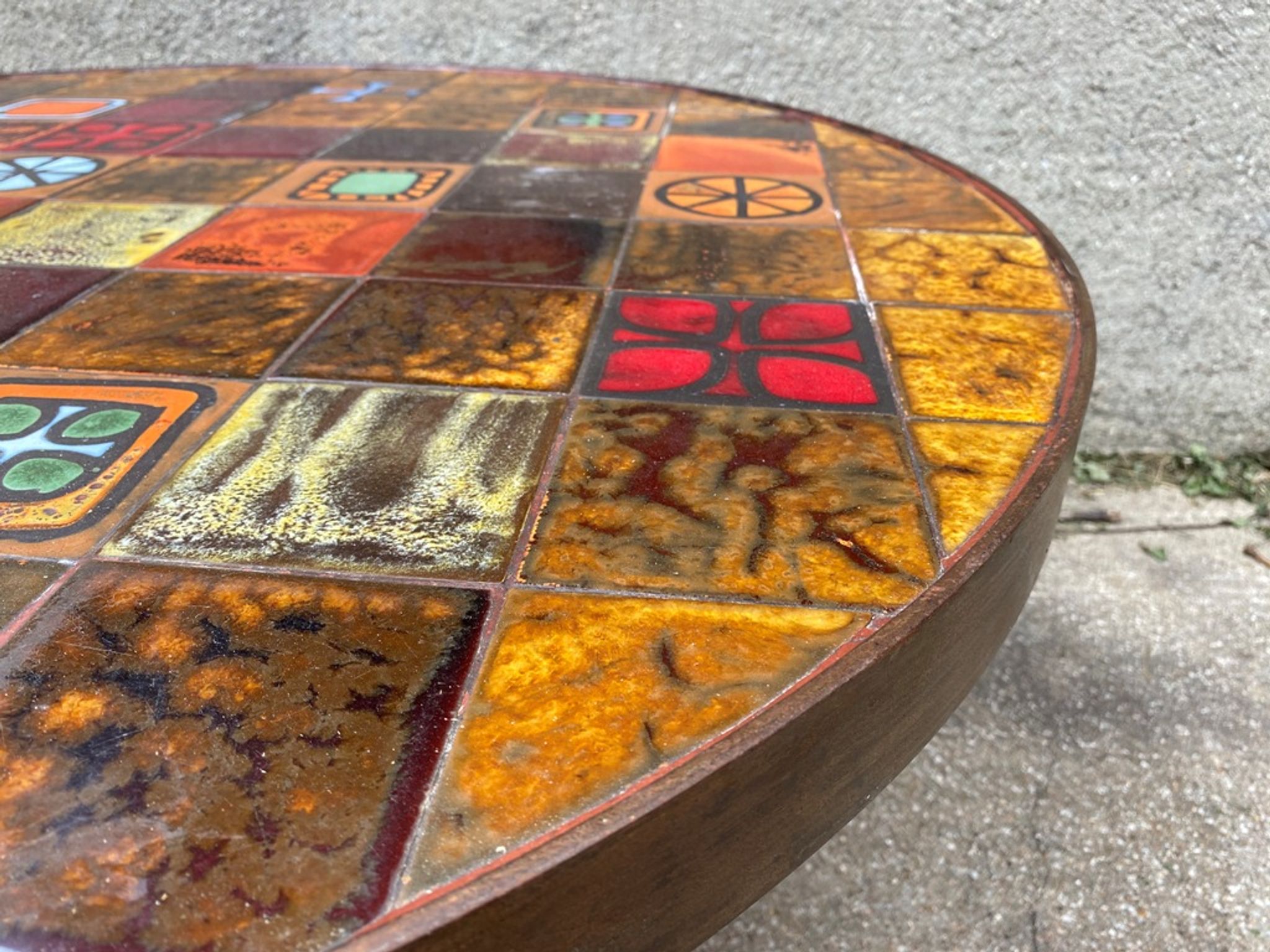 Roche Bobois in 1970s ceramic and wrought iron round coffee table