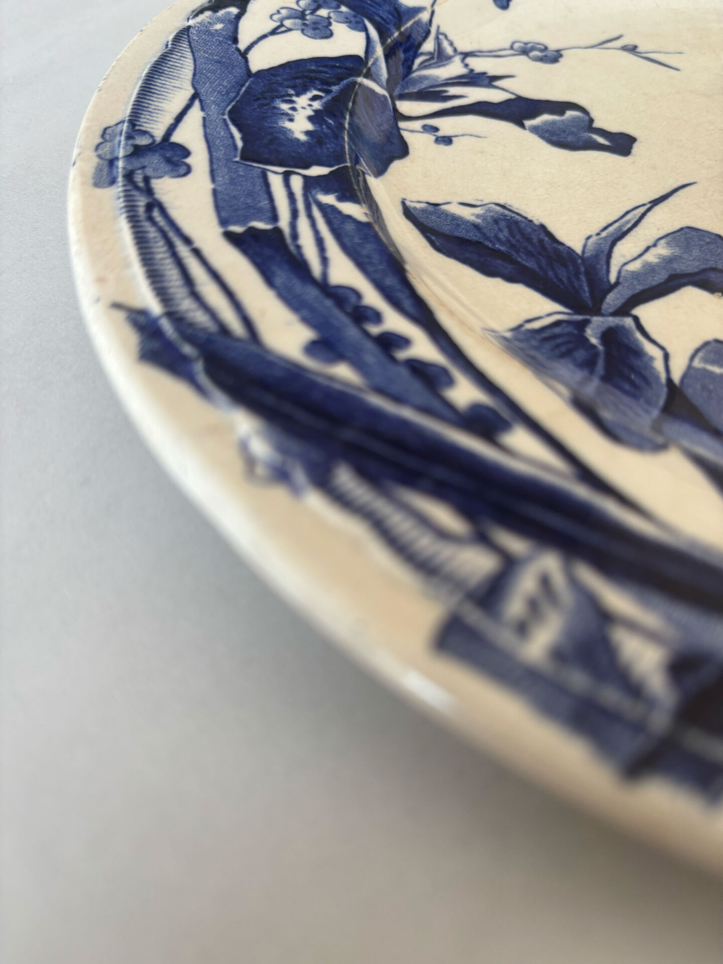 Antique blue night ironstone plate with floral pattern | Earthenware