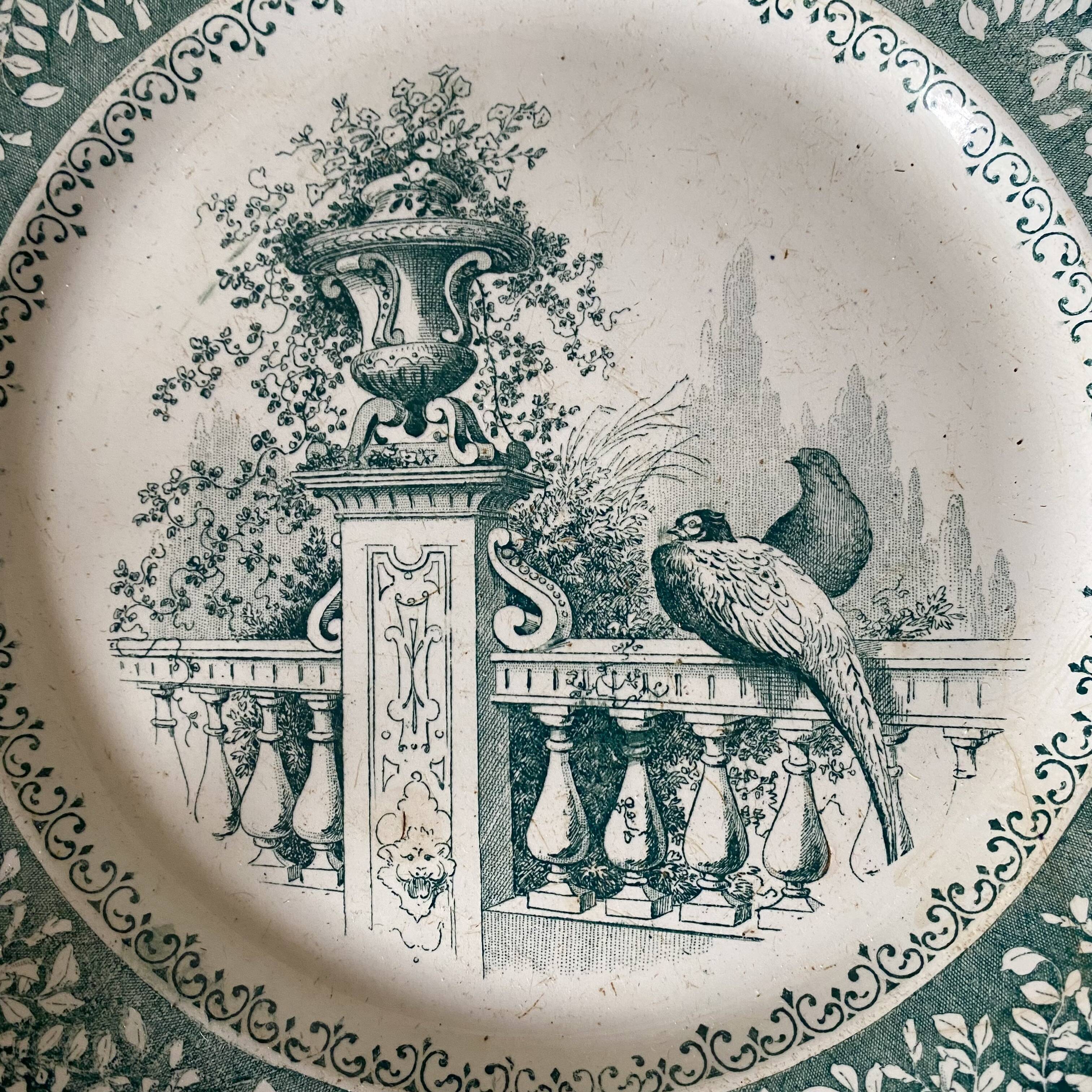 Green ironstone plate from Creil and Montereau "Khiva"