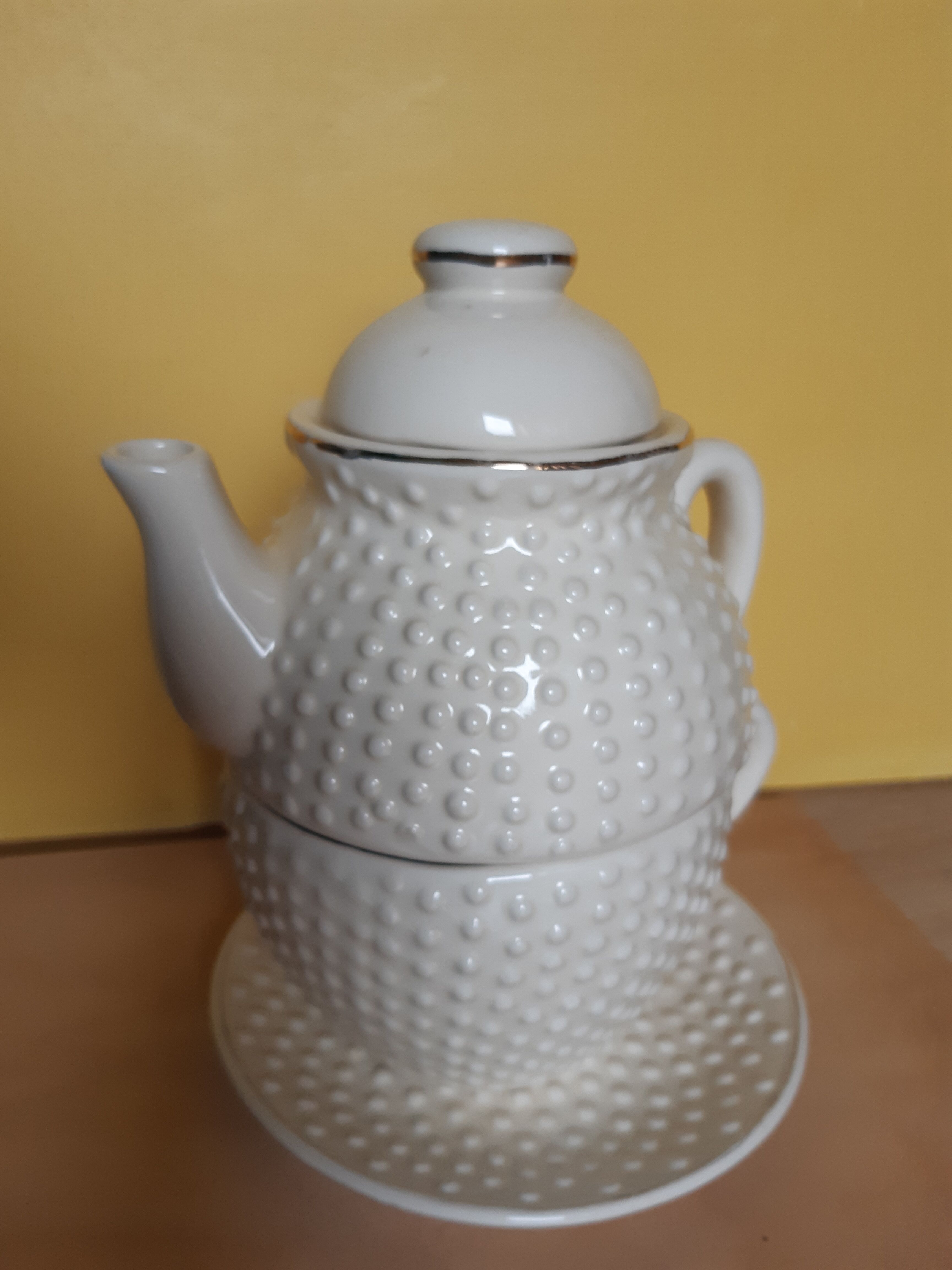 Teapot egoist 70's ceramic