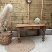 Table basse de ferme