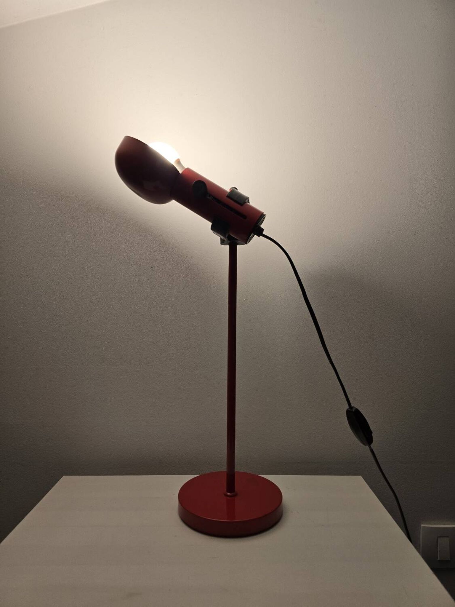 70s Red Table Lamp fully adjustable