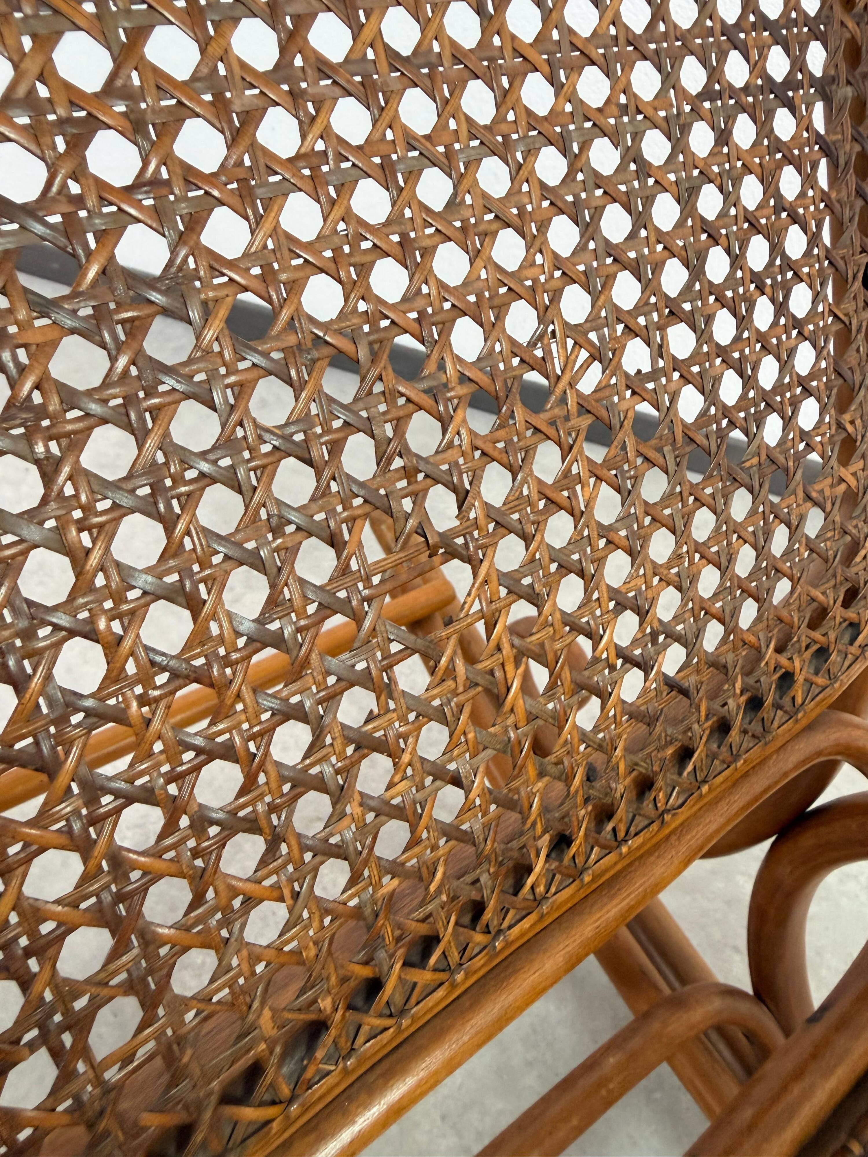 Grand fauteuil à bascule Thonet no.7021B