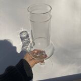 Vase sur pied en verre transparent