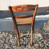 Ancienne chaise d’enfant en paille tressée