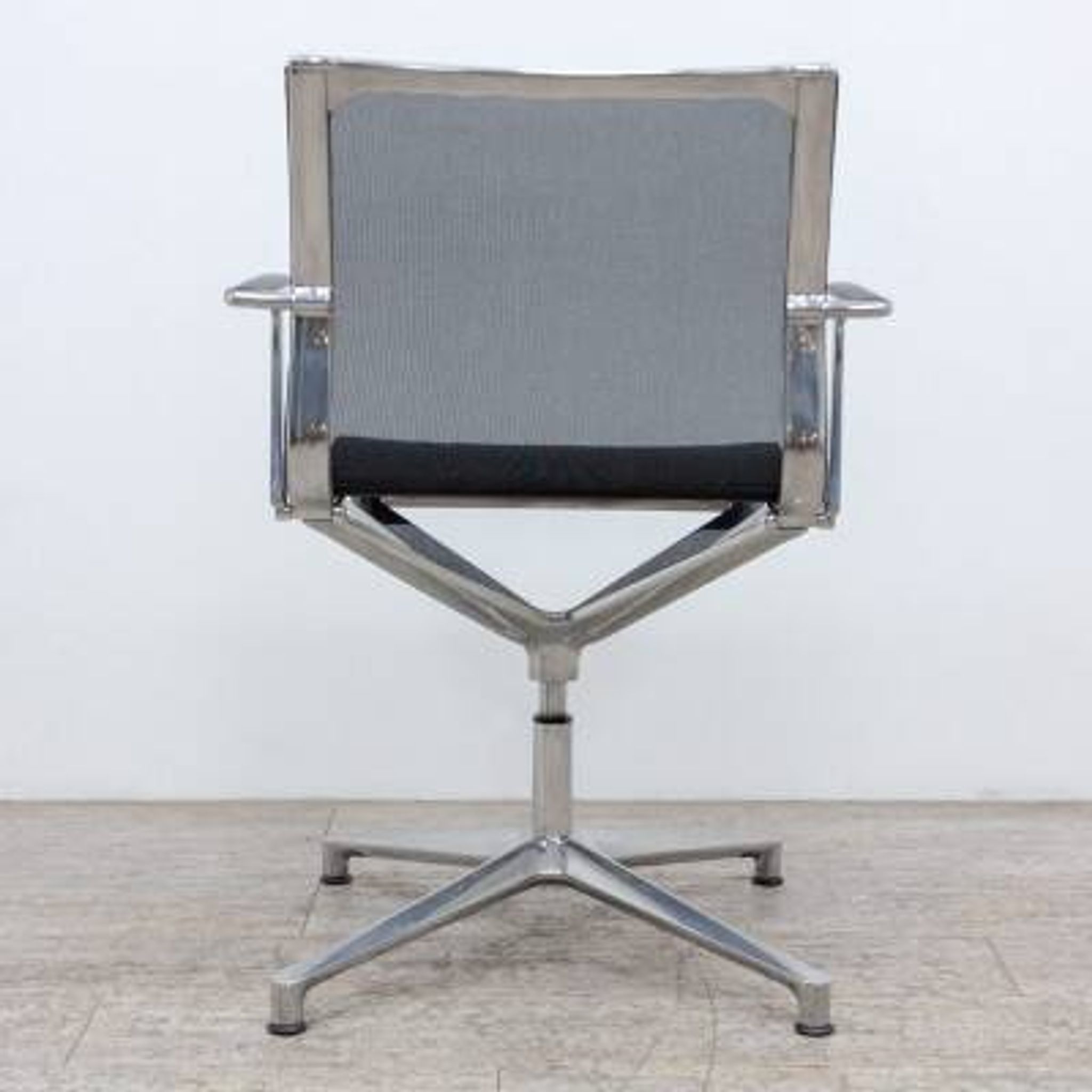 Chaise de bureau reconditionnée ICF Stick Chair ATK 252 noir