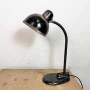 Lampe de table industrielle Bauhaus noire, années 1930