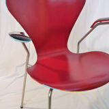 Armchair series 7 by Arne Jacobsen