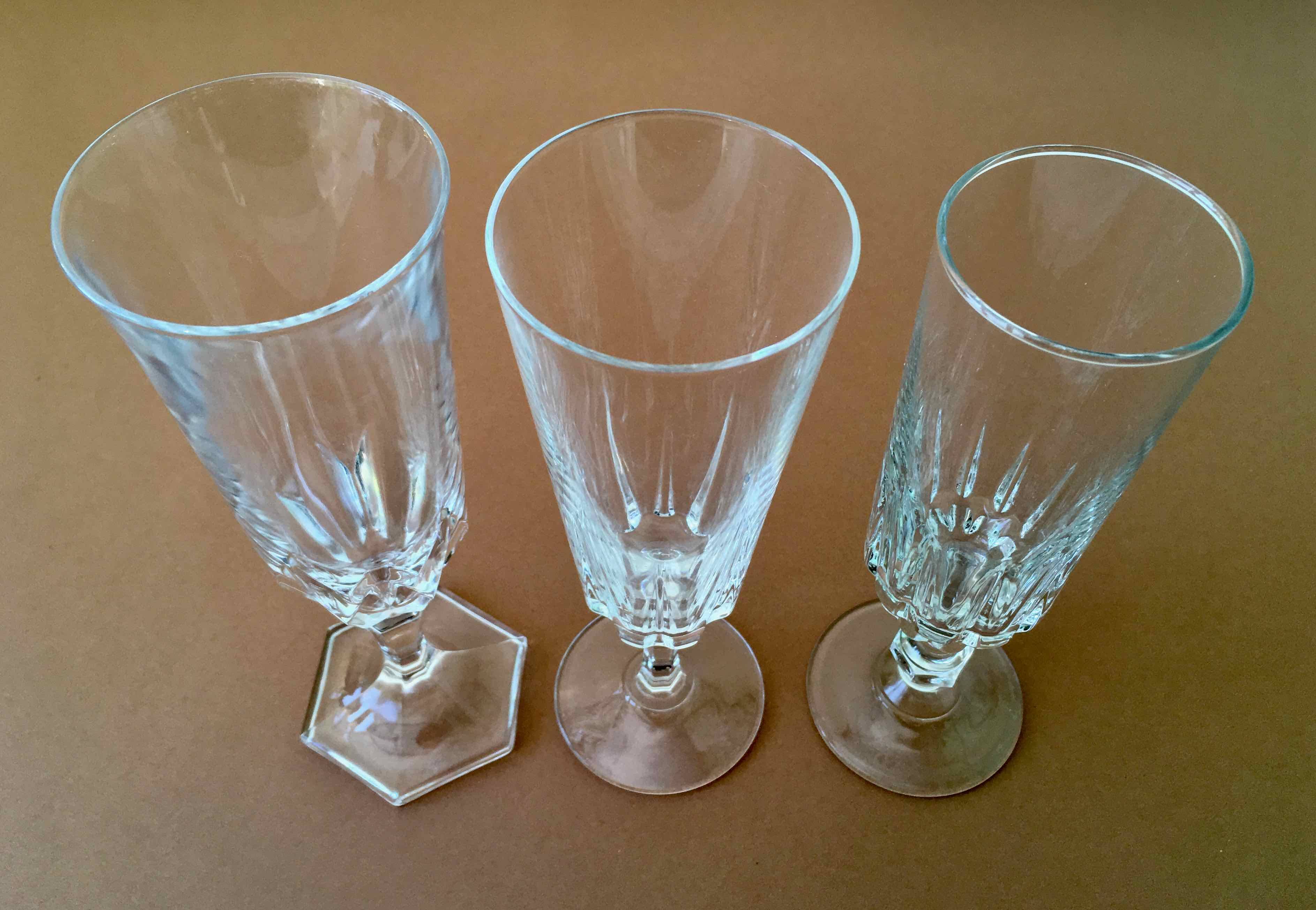 6 dissimilar champagne flutes