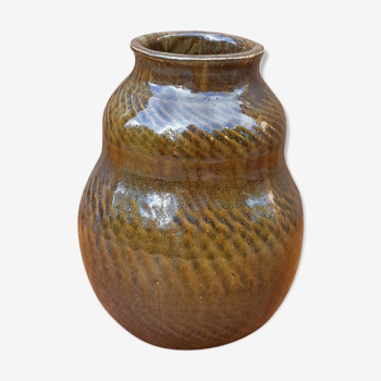 Enamelled sandstone vase