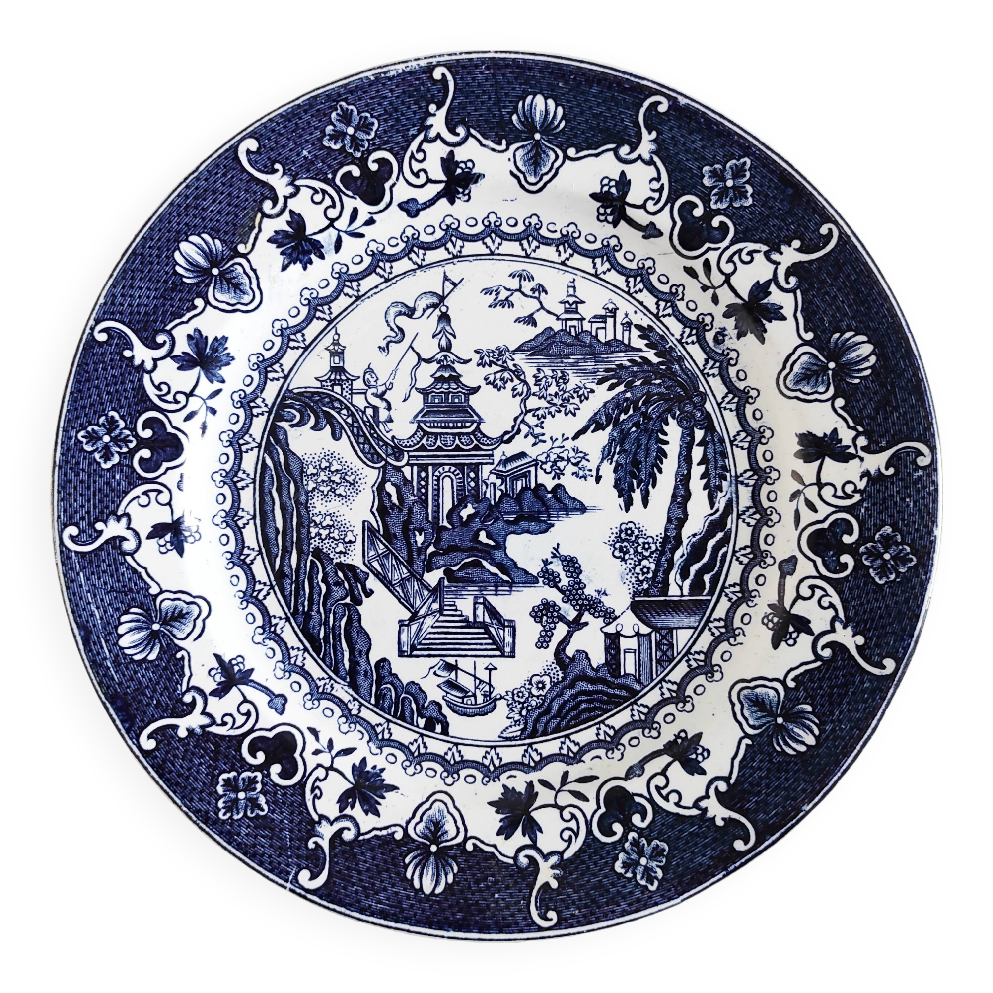 Assiette décor asiatique Petrus regout Maastricht