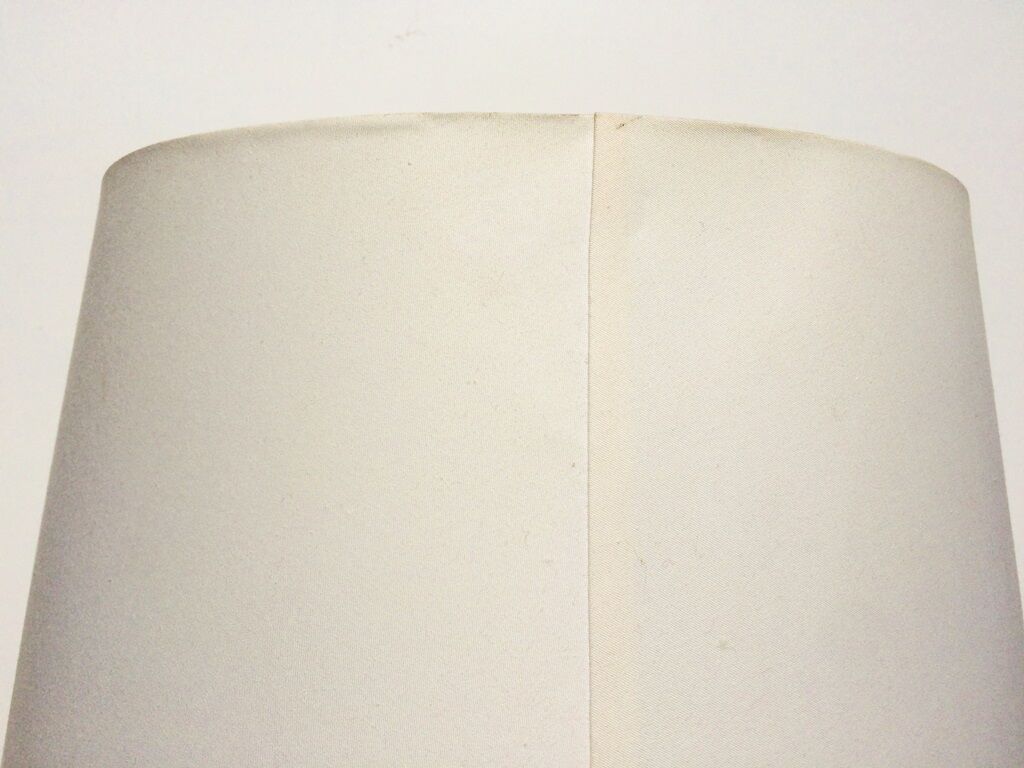 Wood-style floor lamppost