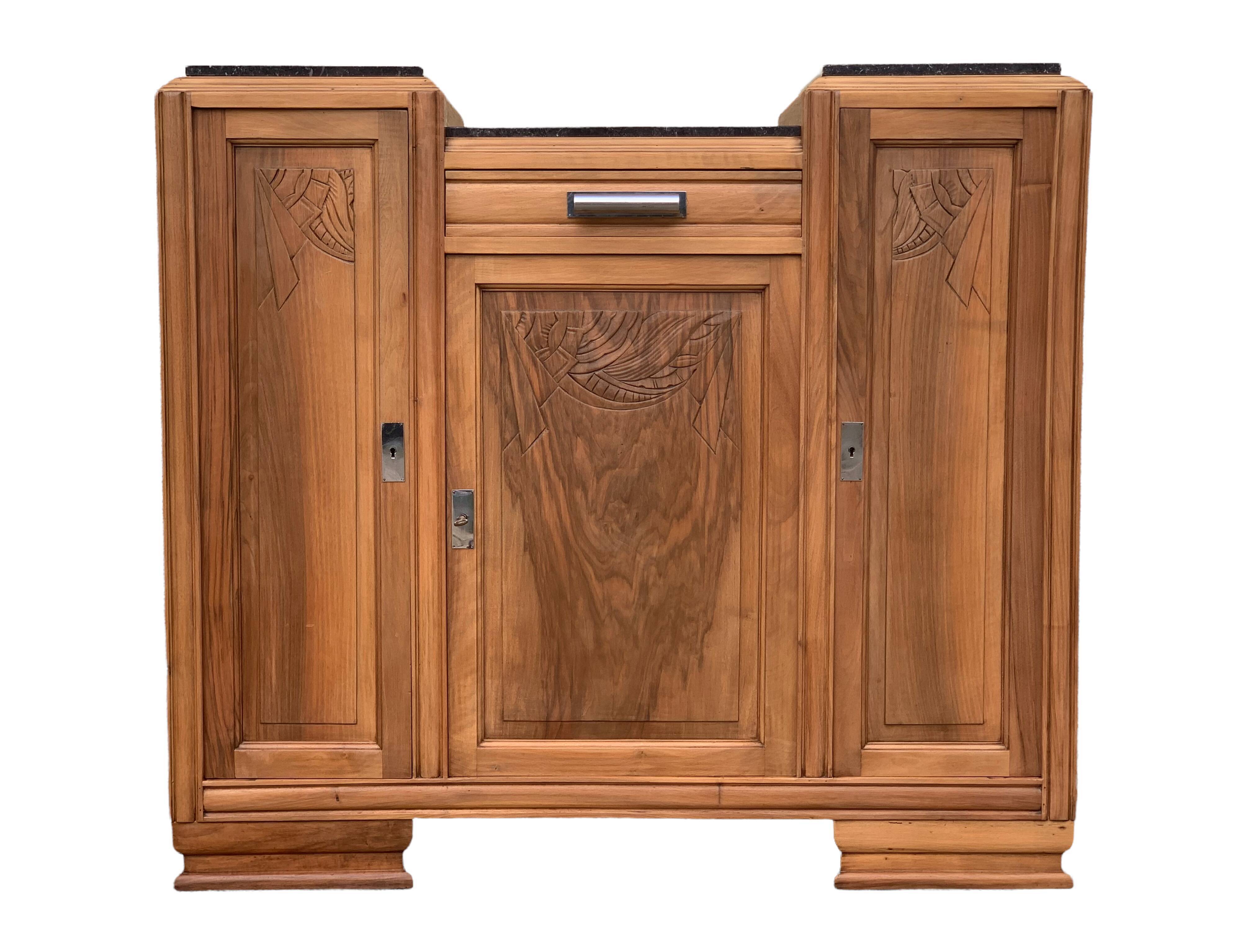 Parisian art deco buffet walnut brut massive 1920