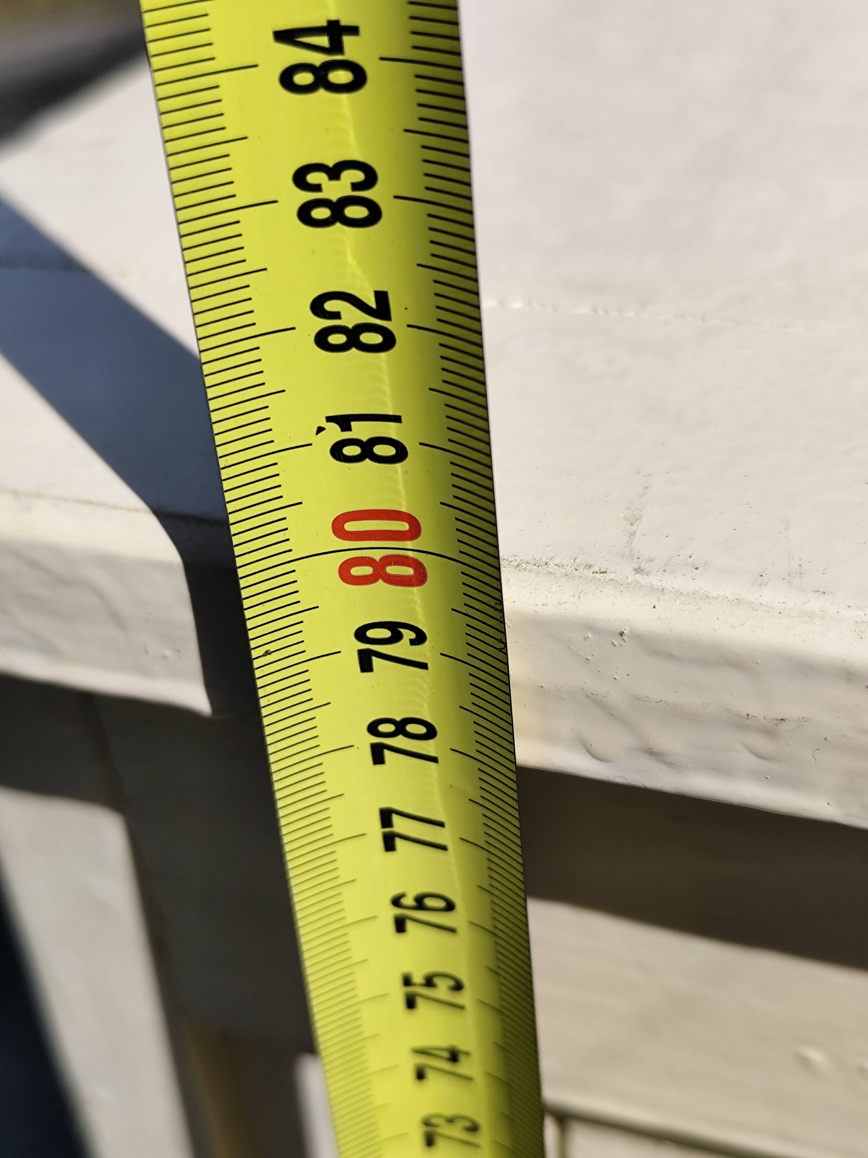 Small Parisian sideboard with one drawer and two doors, white lacquered