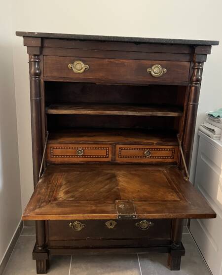 Empire period secretary.