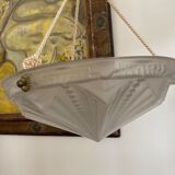 Vintage washbasin suspension