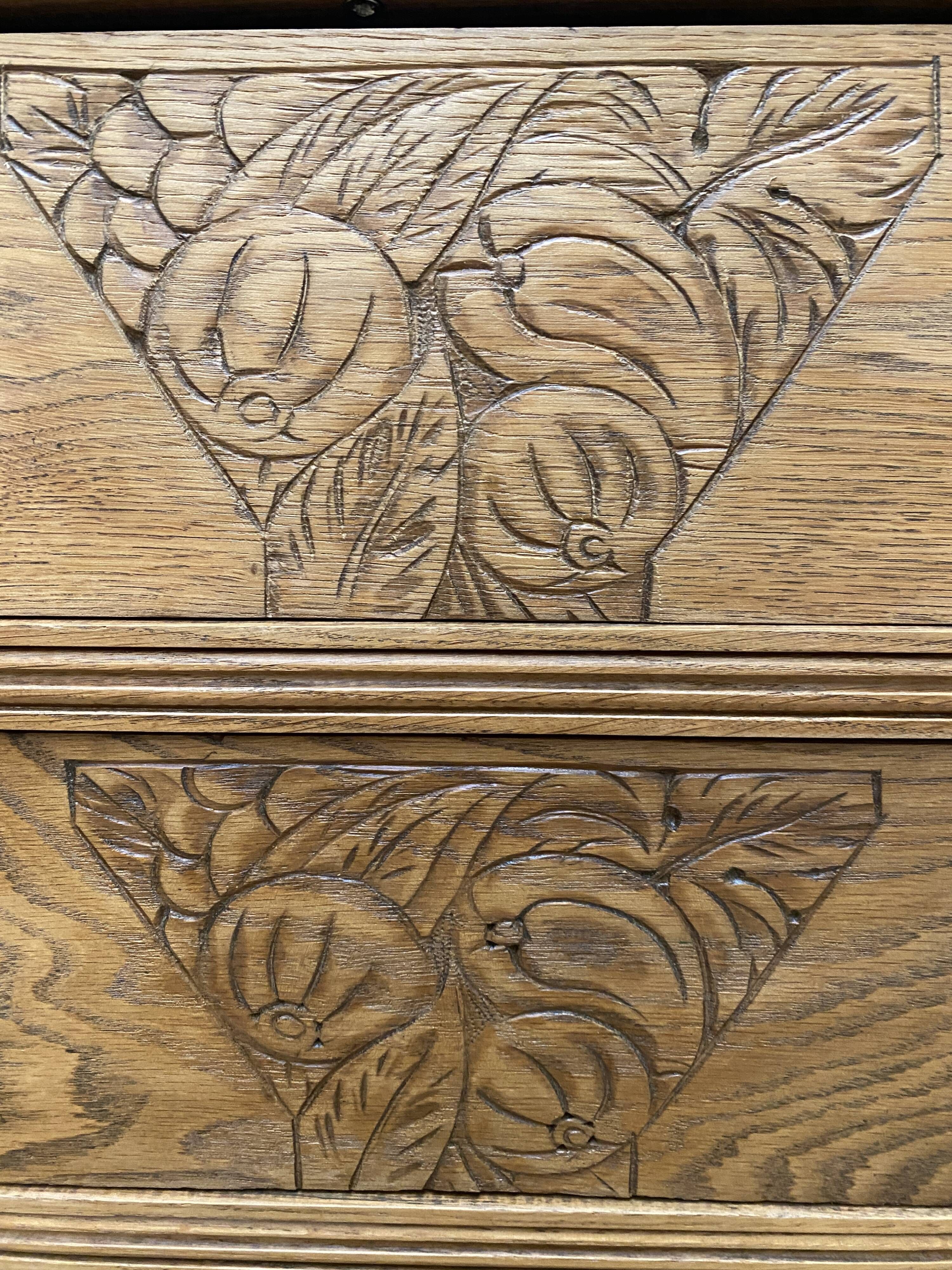 Art Deco commode