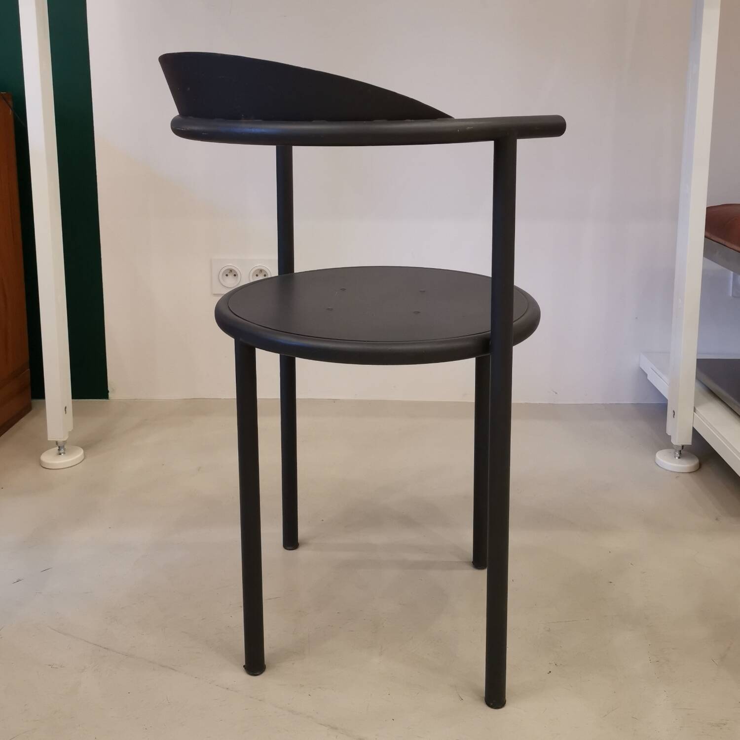 Paire de chaises Starck, modèle Hashwood, édition 3 Suisses, 1987