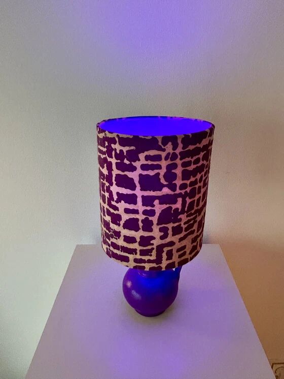 Expressive table lamp in Plum Black made from a vintage design vase by WGP.