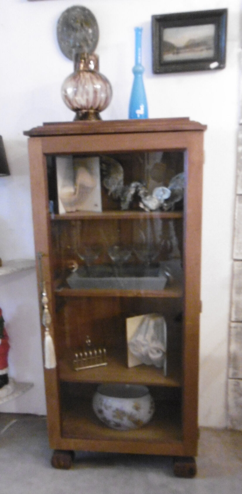 Vitrine en  acajou des années 40