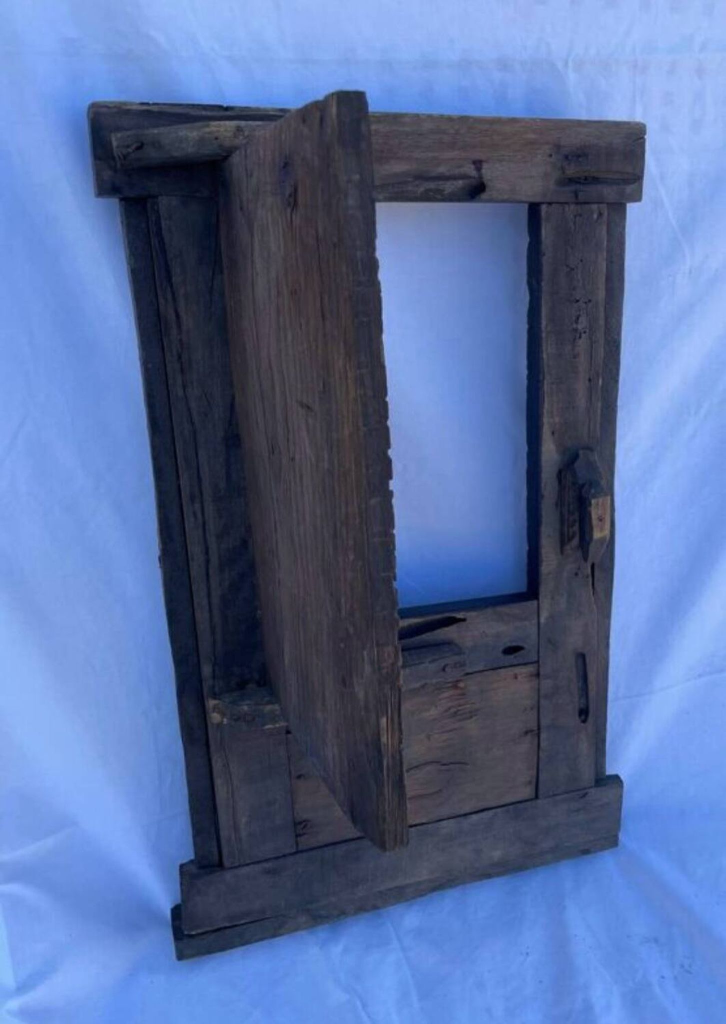Himalayan Chalais Gate