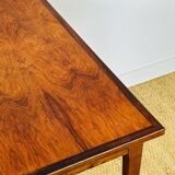 Table à manger en palissandre