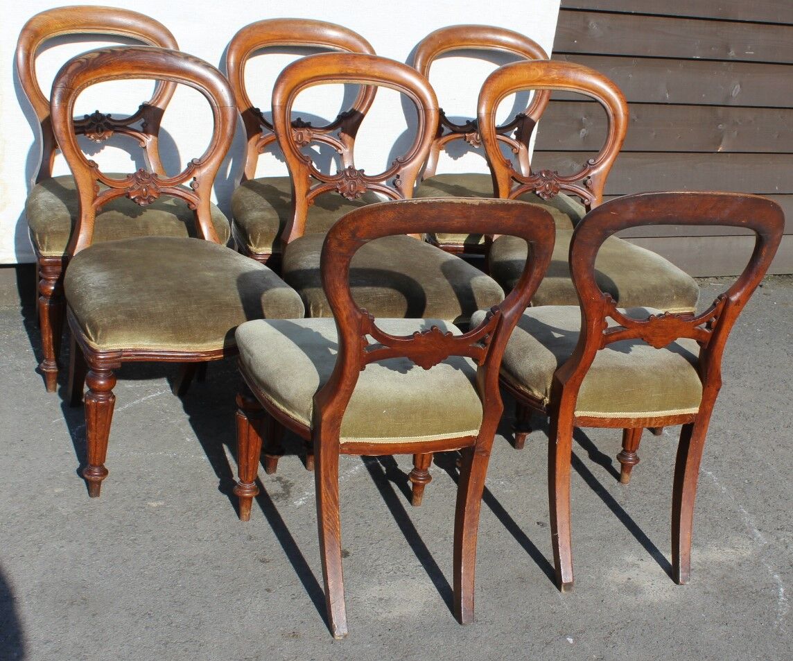 Ensemble de 8 chaises