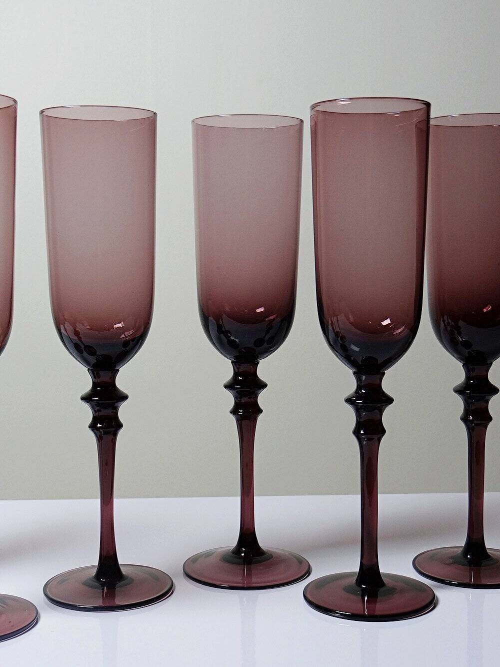 Set of 6 large vintage 70s-80s champagne flutes, violet blown glass