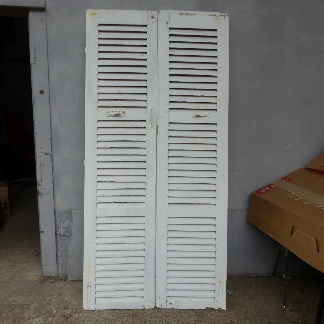 Old wooden shutters 2 leafs