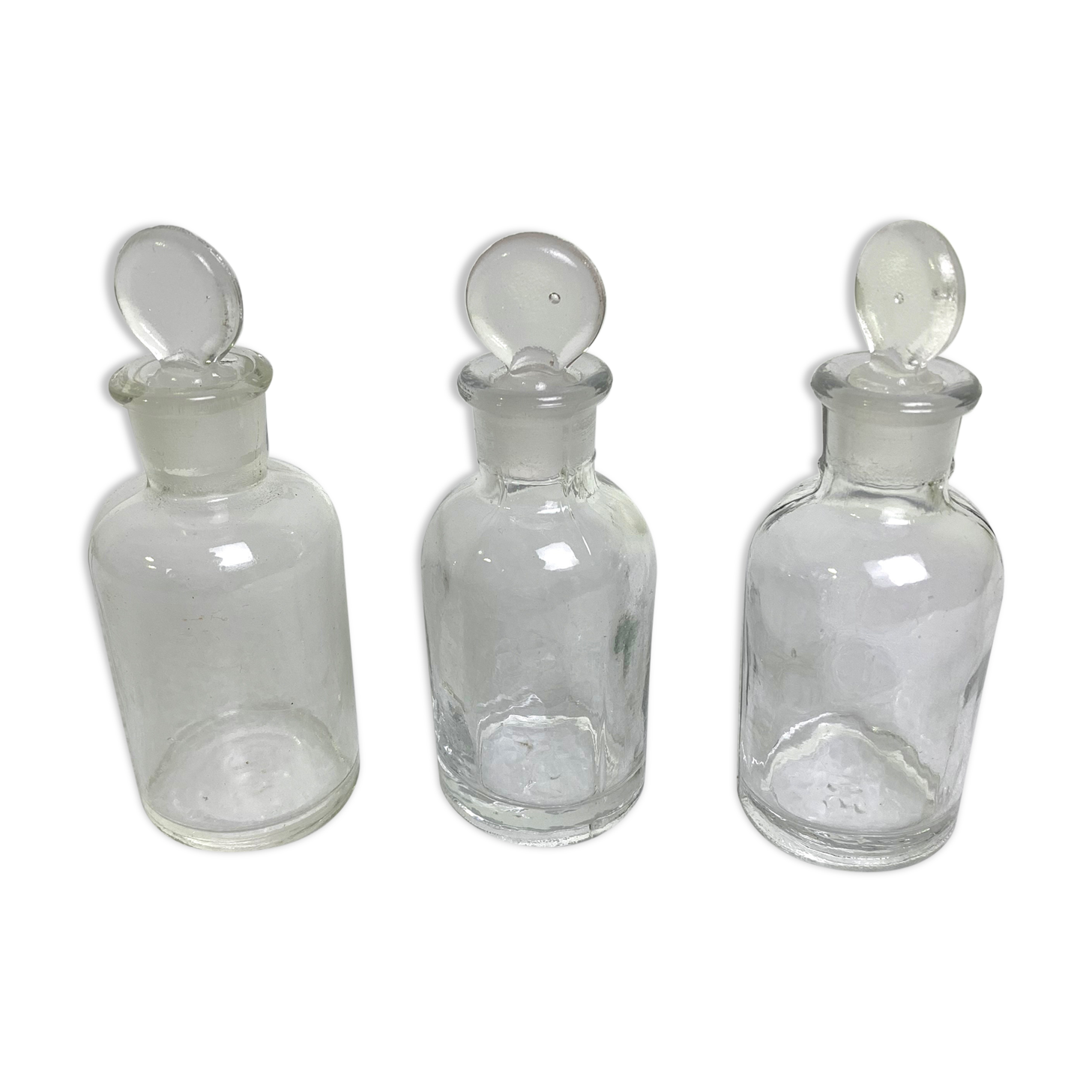 Set of 3 apothecary bottles