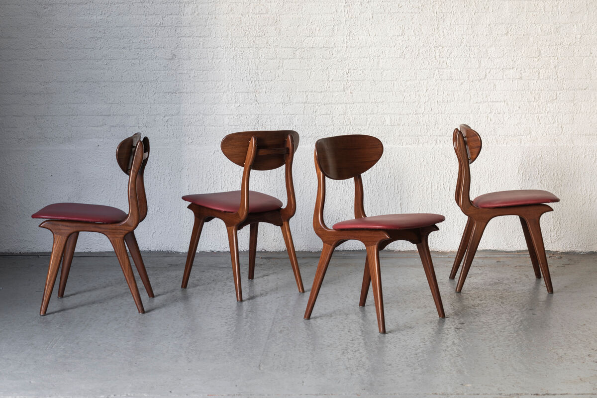 Set of 4 dining chairs in teak and burgundy by Louis van Teeffelen, The Netherlands, 1960’s