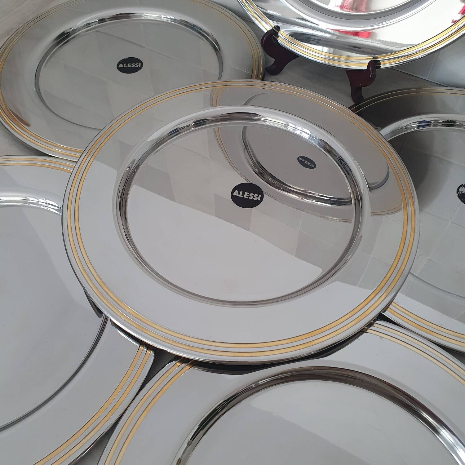 Alessi Ettore Sottsass / 6 large stainless steel presentation plates 18/10
