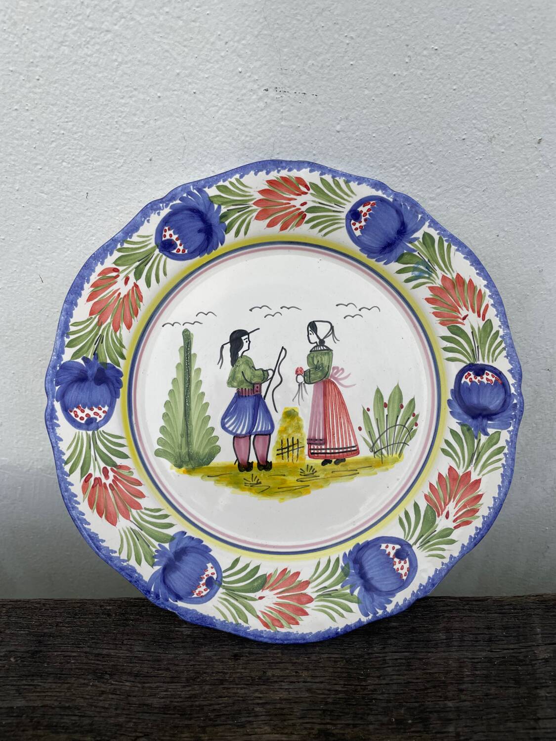 Quimper Breton decorative plate