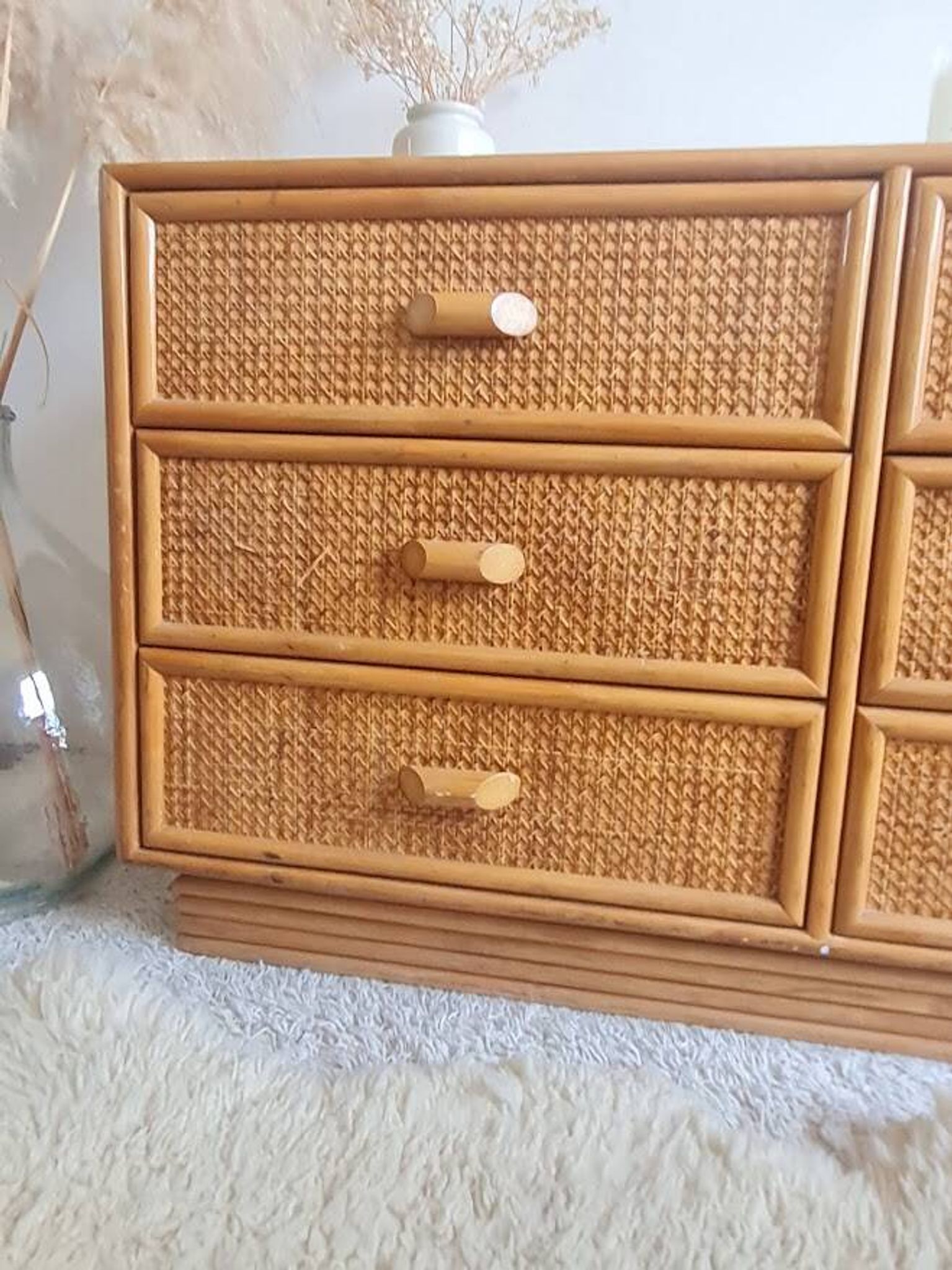 Commode en rotin, circa 1960