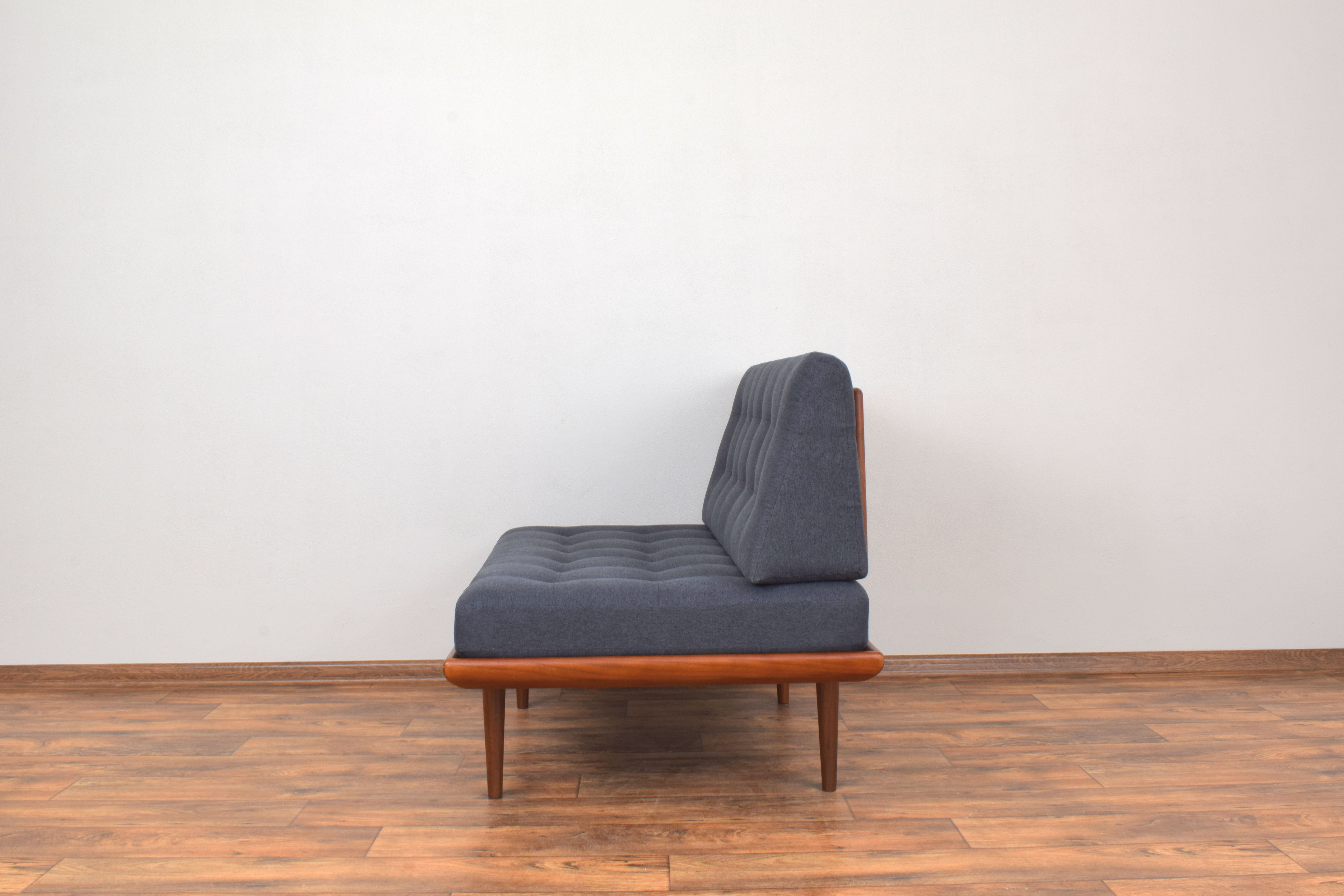 Minerva Teak Daybed by Peter Hvidt & Orla Mølgaard-Nielsen for France & Søn, 1950s, Set of 2