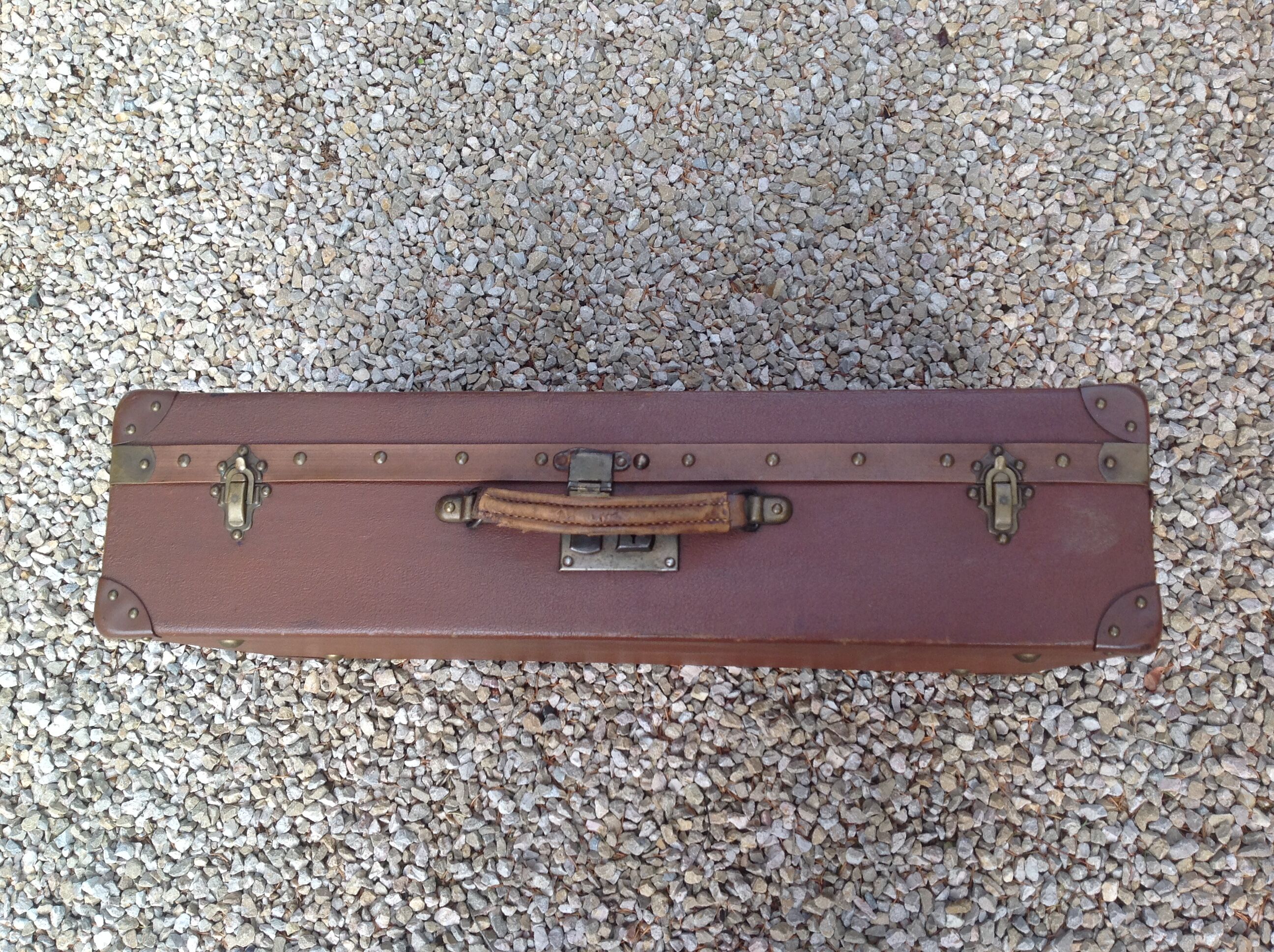 Valise en bois