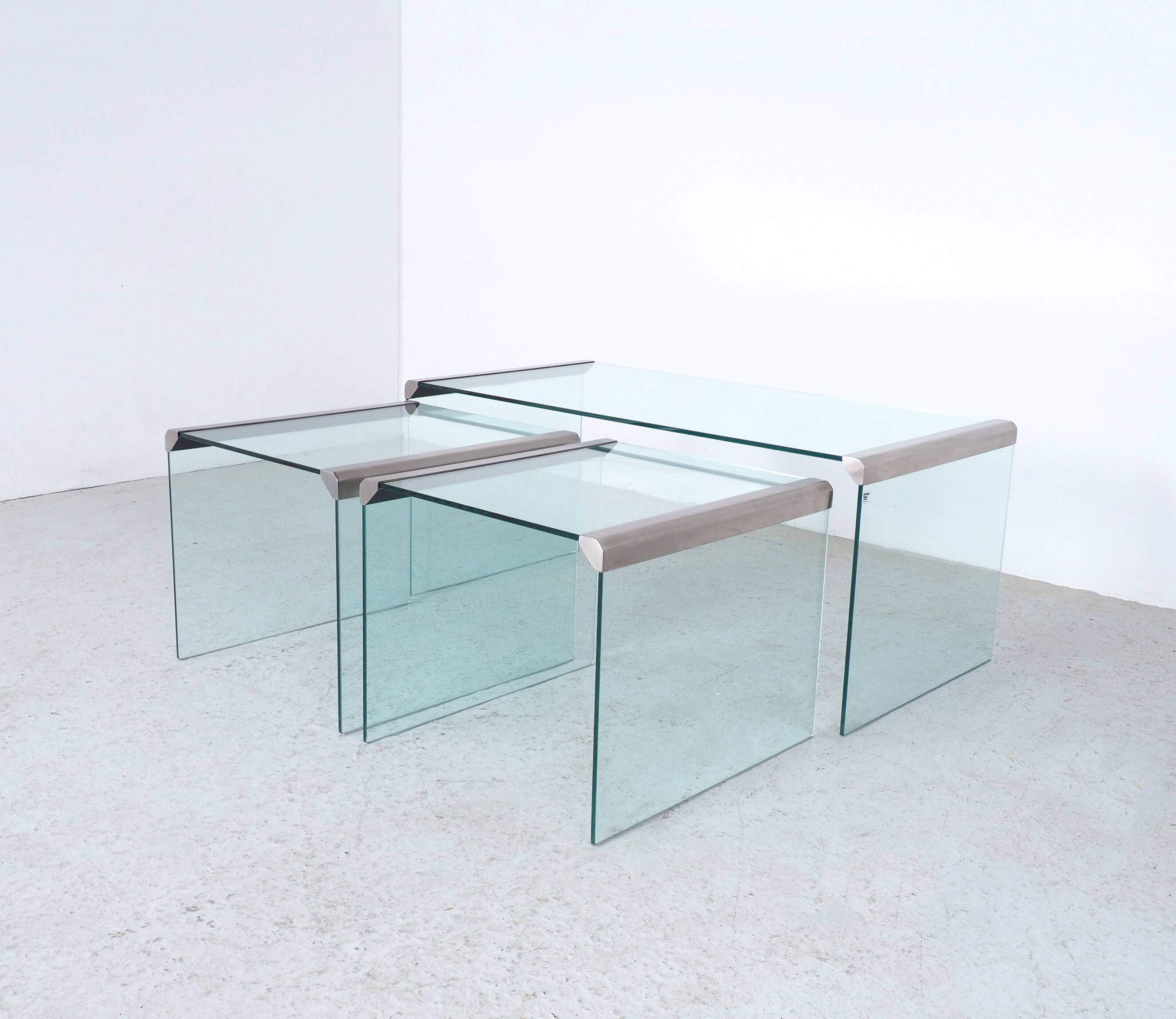 T35 Glass Nesting Tables by Pierangelo Gallotti for Galotti & Radice, 1970s, Set of 3