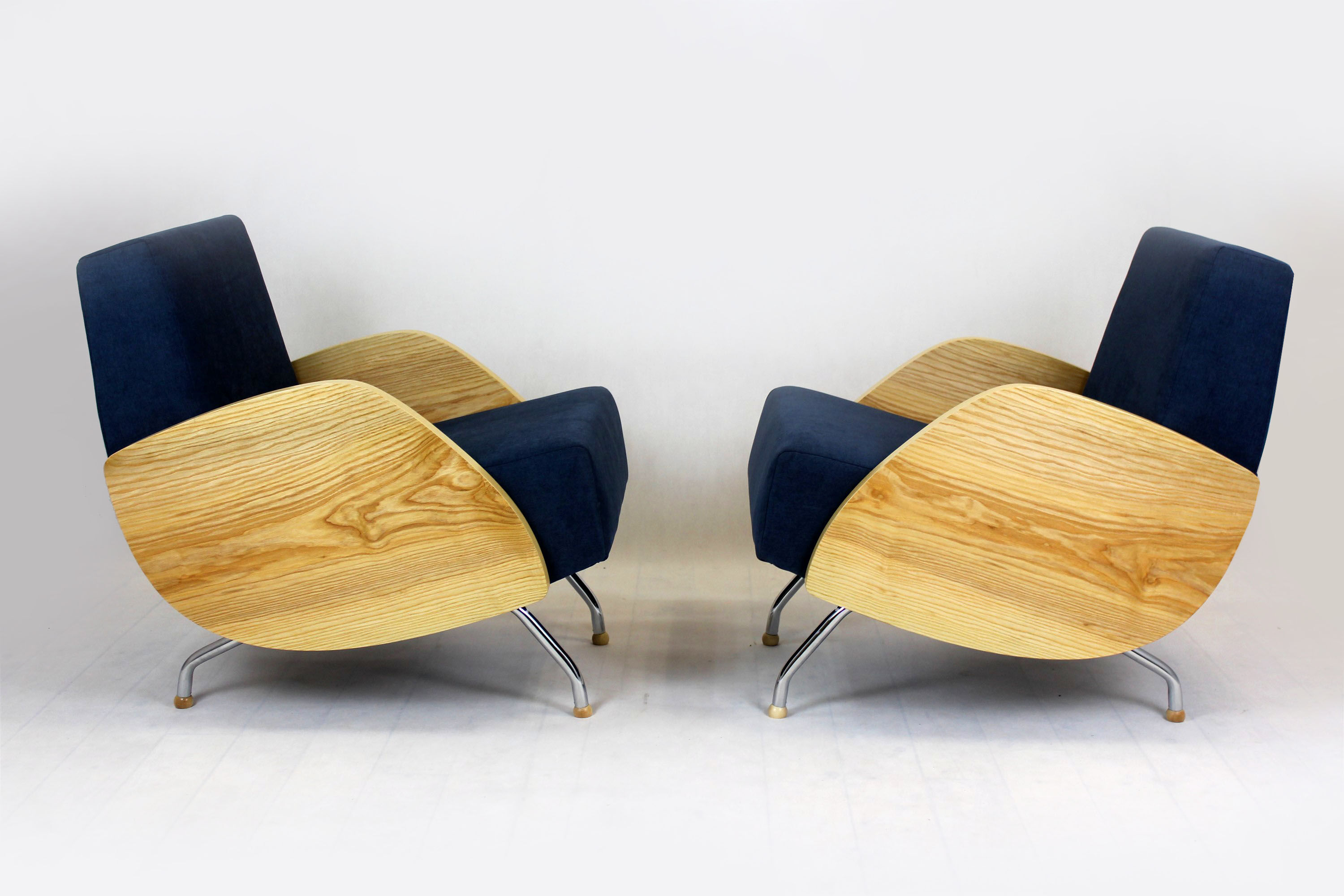 Mid-century r-360 ash armchairs by Janusz Różański, 1960s, Set of 2