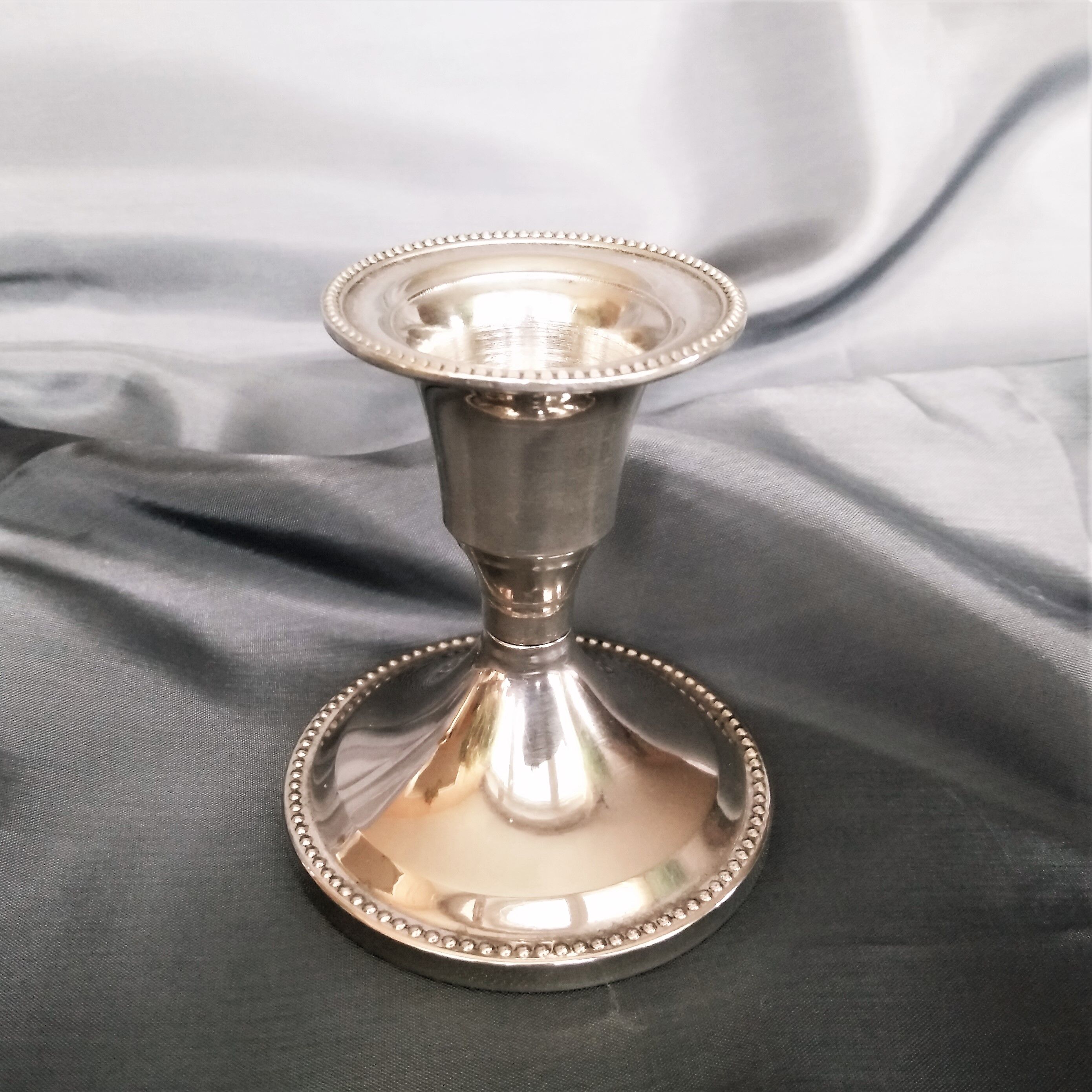 Candle holder chrome chrome beaded decoration