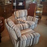 Pair of Italian design armchairs of the 1970s