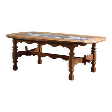 Table basse en chêne et carrelage brutaliste danois vintage dans le style de Henning Kjærnulf, années 1960.