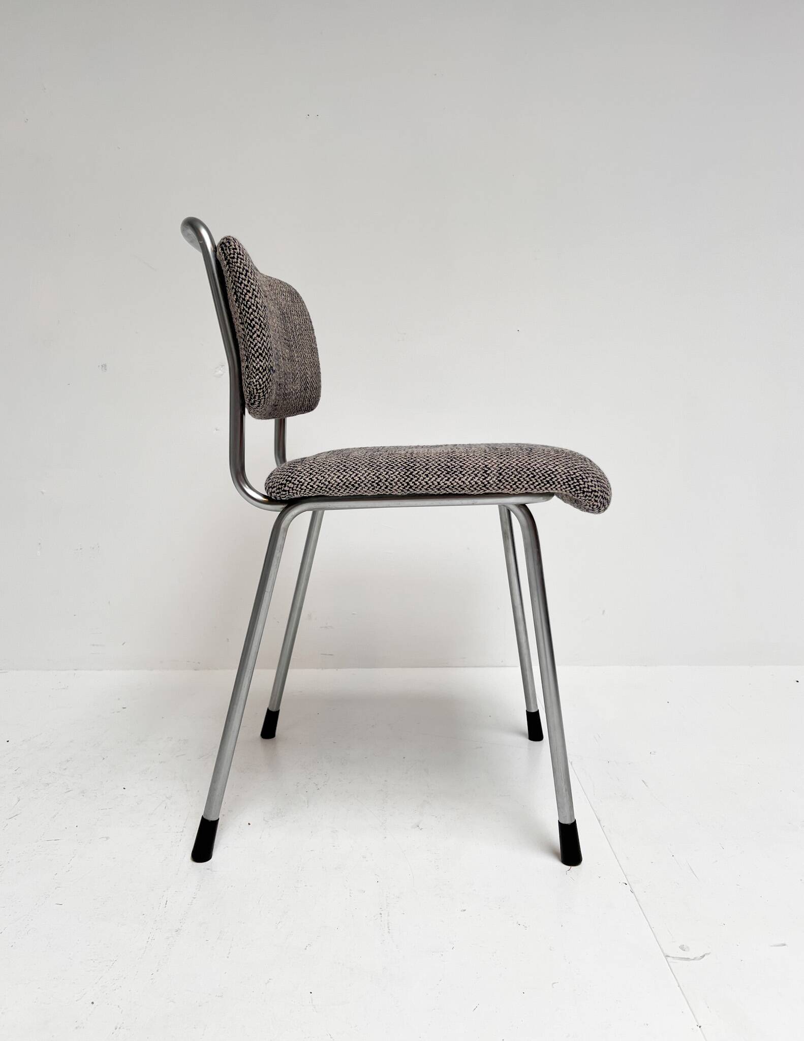 Set of 6 reupholstered chairs by Gebroeders De Wit, 1960s