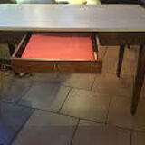 Table bureau