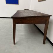 Grande table écritoire des années 40 en chêne massif